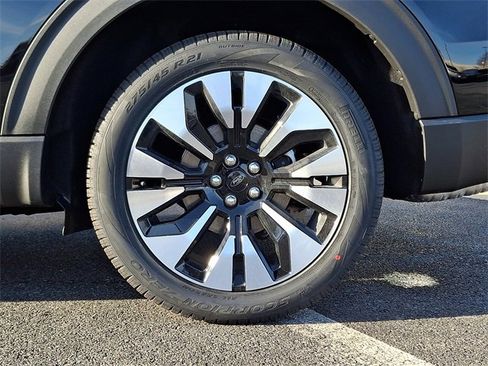 New 2026 Ford Explorer Platinum w/ LUX Leather Package image 5