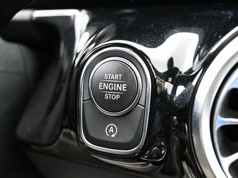 Used 2024 Mercedes-Benz GLA 250 GLA 250 image 26