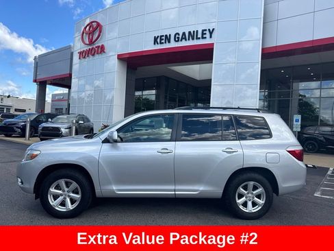 Used 2010 Toyota Highlander 2WD image 3