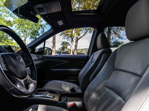 Used 2022 Honda Passport EX-L image 8