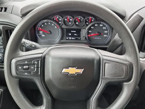 Used 2023 Chevrolet Silverado 1500 Custom AWD/4WD image 15