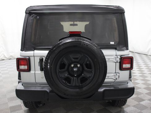 Used 2022 Jeep Wrangler Unlimited Sport AWD/4WD image 30
