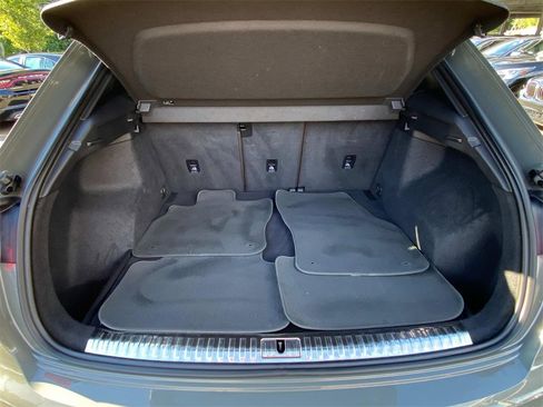 Used 2021 Audi Q3 2.0T Premium w/ Convenience Package image 12