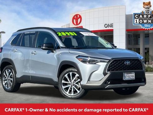 Certified 2025 Toyota Corolla Cross XLE w/ Convenience Package image 2