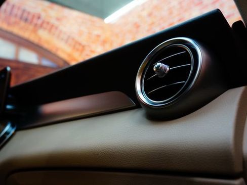 Used 2022 Mercedes-Benz GLC 300 4MATIC image 62