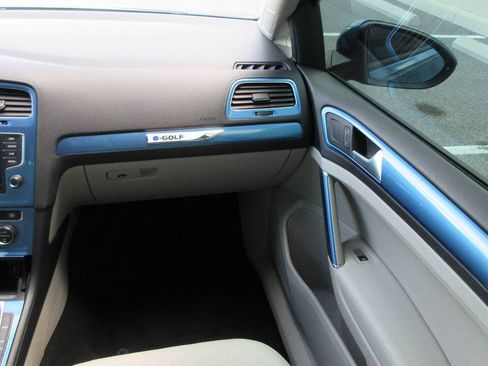 Used 2015 Volkswagen e-Golf SEL Premium FWD image 34
