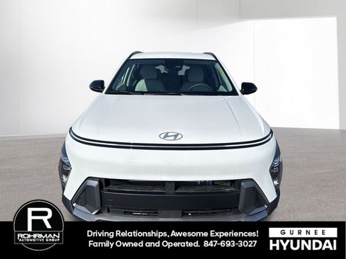 Certified 2026 Hyundai Kona SEL Premium AWD/4WD image 3