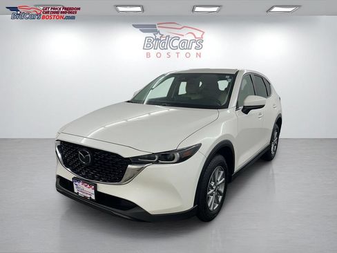 Used 2022 MAZDA CX-5 AWD 2.5 S w/ Select Package image 1