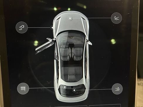 Used 2025 Lucid Air Touring AWD/4WD image 22