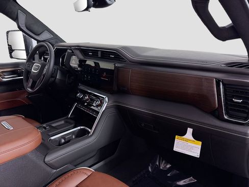 New 2026 GMC Sierra 2500 Denali Ultimate image 30