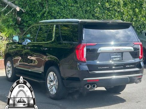 Used 2021 GMC Yukon Denali AWD/4WD image 7