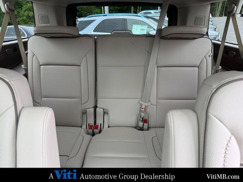 Used 2023 GMC Yukon XL Denali AWD/4WD image 22