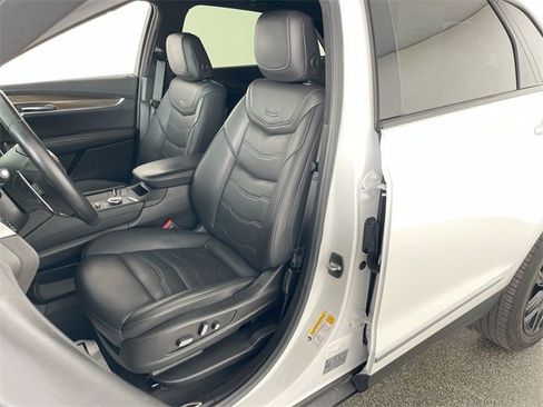 Used 2022 Cadillac XT5 Sportv image 34