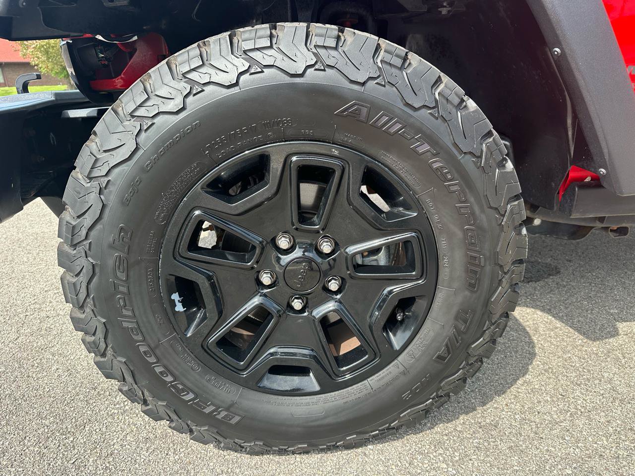 Used 2018 Jeep Wrangler Unlimited Sport AWD/4WD image 15