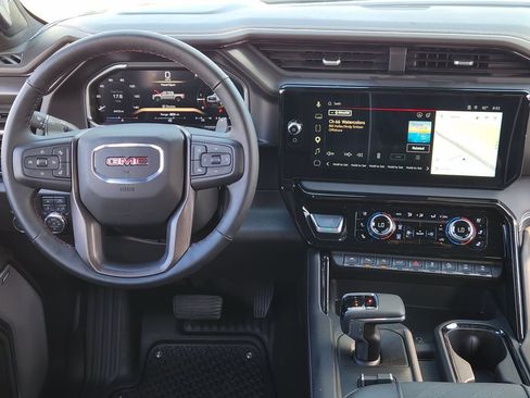 Used 2026 GMC Sierra 1500 AT4X w/ LPO, Black Badging Package AWD/4WD image 27