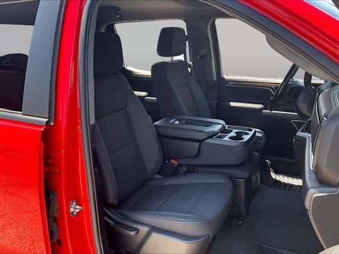 Used 2022 Chevrolet Silverado 1500 LT RWD image 9