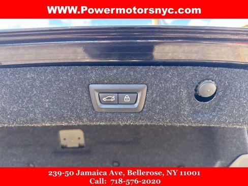 Used 2022 BMW M550i xDrive w/ Executive Package AWD/4WD image 24
