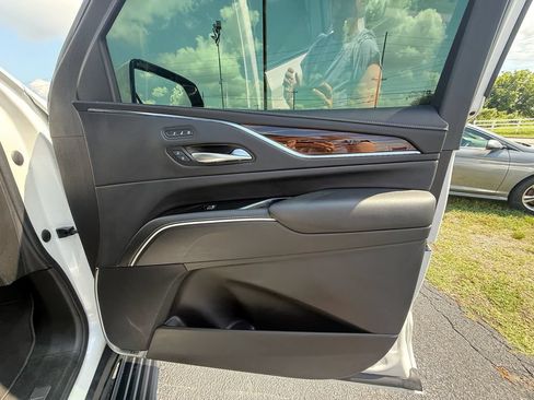 Used 2023 Cadillac Escalade Premium Luxury w/ LPO, Radiant Package AWD/4WD image 24