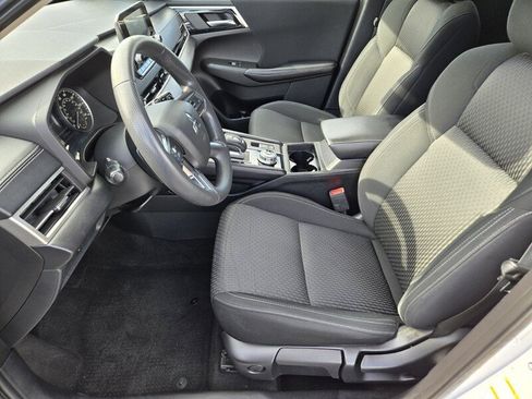 Used 2022 Mitsubishi Outlander ES FWD image 10