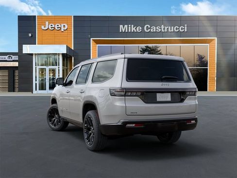 New 2026 Jeep Grand Wagoneer Limited AWD/4WD image 4