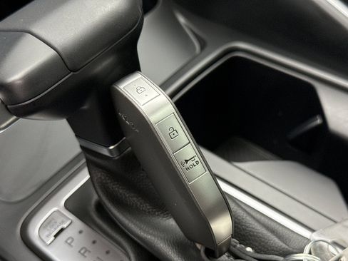 Used 2024 Kia Sorento S w/ Panoramic Sunroof Package AWD/4WD image 26