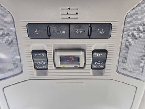 Certified 2025 Toyota RAV4 XLE w/ Convenience Package AWD/4WD image 30
