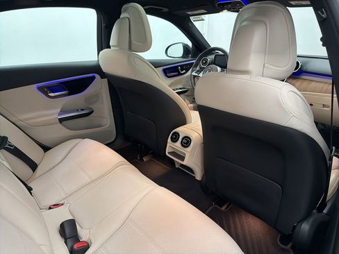 Used 2022 Mercedes-Benz C 300 C 300 image 25