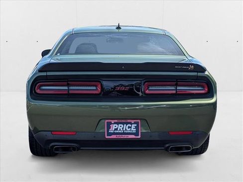 Used 2019 Dodge Challenger R/T Scat Pack image 6