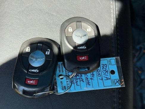 Used 2007 Chevrolet Corvette Coupe w/ Preferred Equipment Group RWD image 34