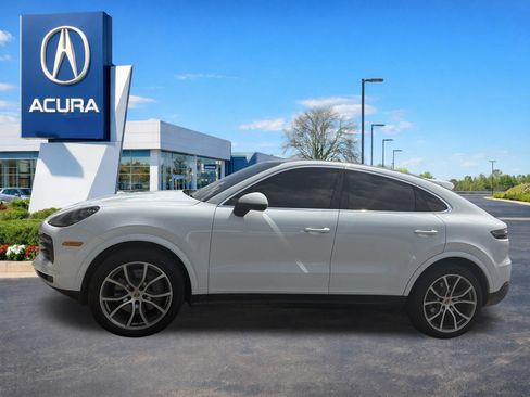 Used 2021 Porsche Cayenne S AWD/4WD image 3