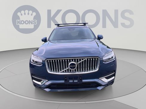 Used 2023 Volvo XC90 B5 Plus w/ Protection Package Premier AWD/4WD image 11