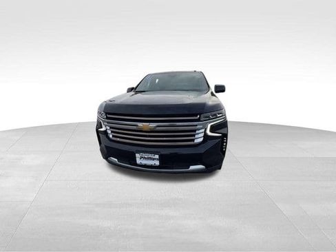 Used 2023 Chevrolet Tahoe High Country AWD/4WD image 3