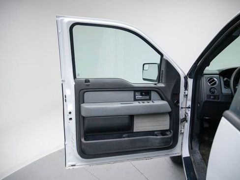 Used 2013 Ford F150 XLT AWD/4WD image 22