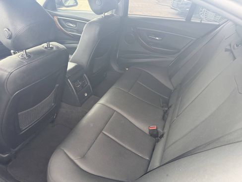Used 2013 BMW 328i Sedan RWD image 8