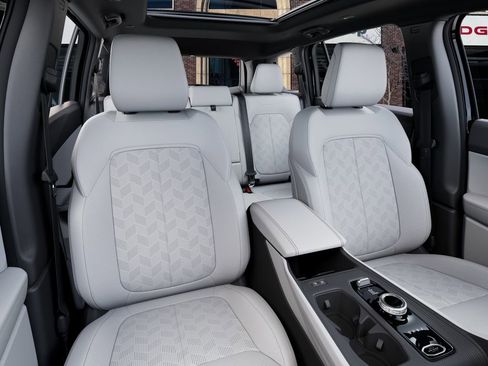 New 2026 Jeep Cherokee Overland AWD/4WD image 16