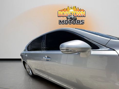 Used 2012 Lexus LS 460 L w/ Luxury Pkg RWD image 14