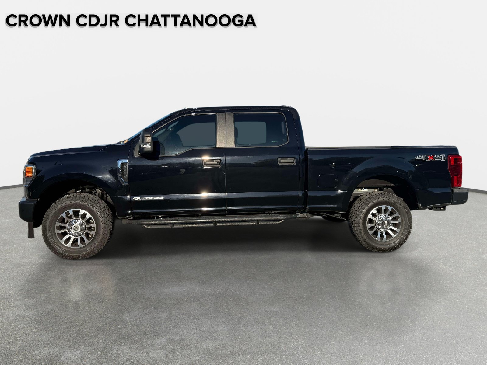 Used 2020 Ford F250 XL w/ Power Equipment Group AWD/4WD image 2