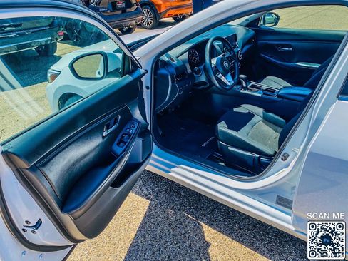 Used 2022 Nissan Sentra S image 10