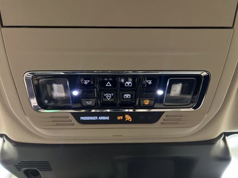 New 2026 Lincoln Corsair Reserve image 23