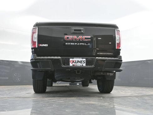 Used 2021 GMC Canyon Denali AWD/4WD image 40
