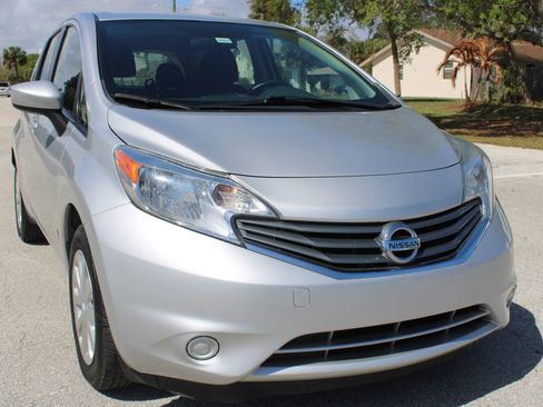 Used 2016 Nissan Versa Note SV image 9