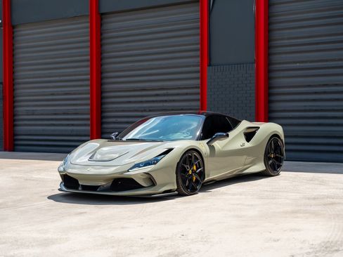 Used 2020 Ferrari F8 Tributo RWD image 1