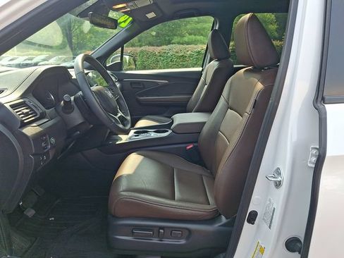 Used 2024 Honda Passport EX-L image 13