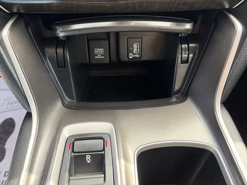 Used 2019 Honda Accord EX image 24