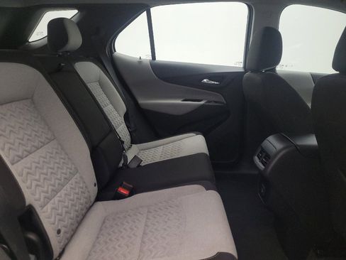 Used 2024 Chevrolet Equinox LS image 19