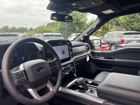 Used 2026 Ford F150 Lariat AWD/4WD image 25