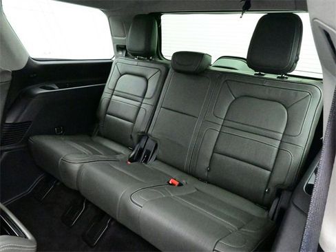 Used 2022 Lincoln Navigator Black Label image 15