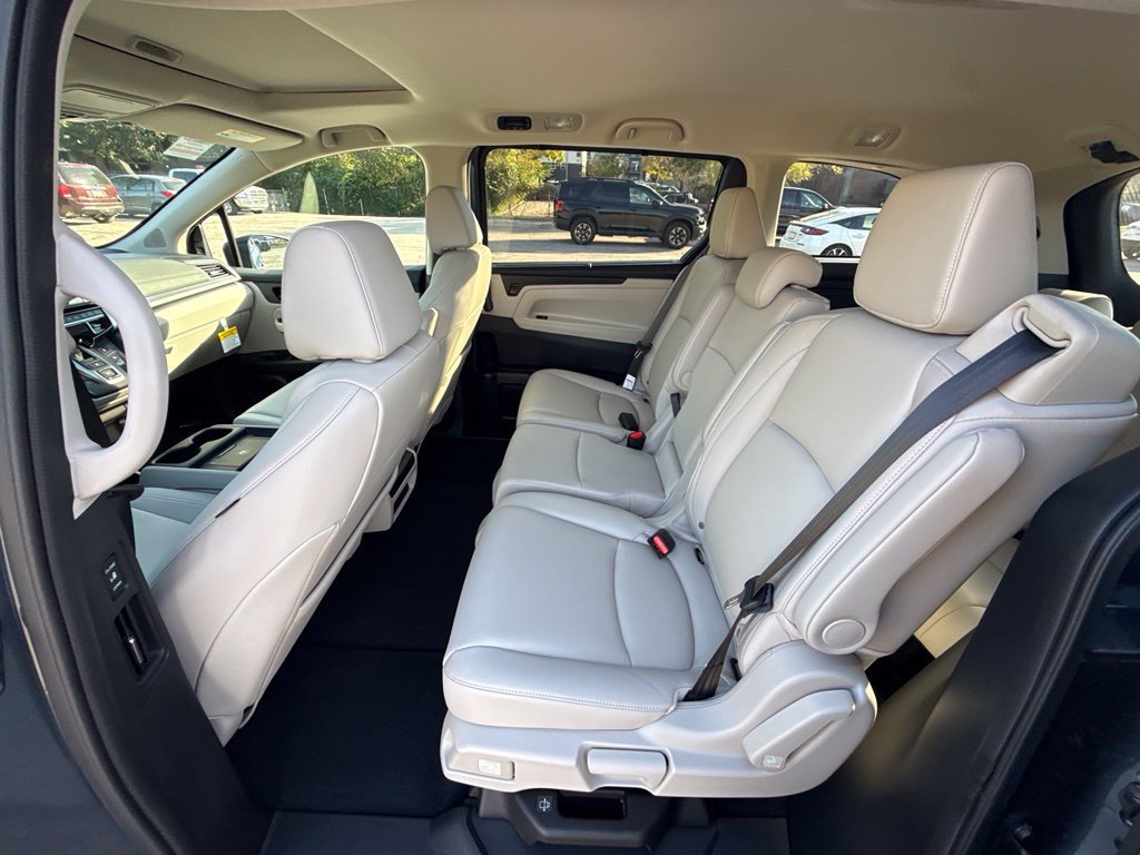 New 2027 Honda Odyssey EX-L image 28