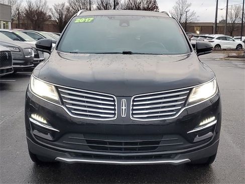 Used 2017 Lincoln MKC Select w/ Select Plus Package image 2
