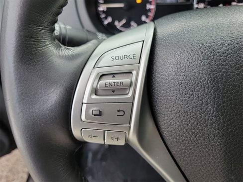 Used 2018 Nissan Altima 2.5 SL w/ 2.5 SL Technology Package image 21